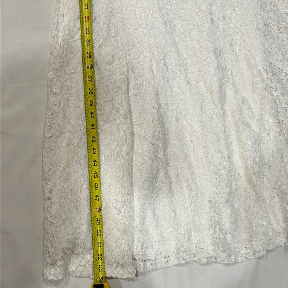 Lulu's. NWT Strapless White Lace Mermaid Gown - Picture 12 of 15